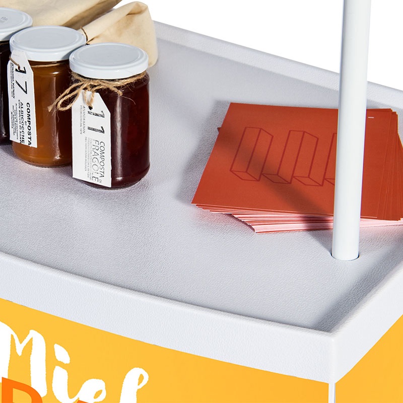 COMPTOIR COMMERCIAL 001