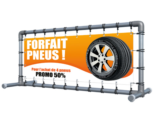 comment-attacher-bache-publicitaire-xxl